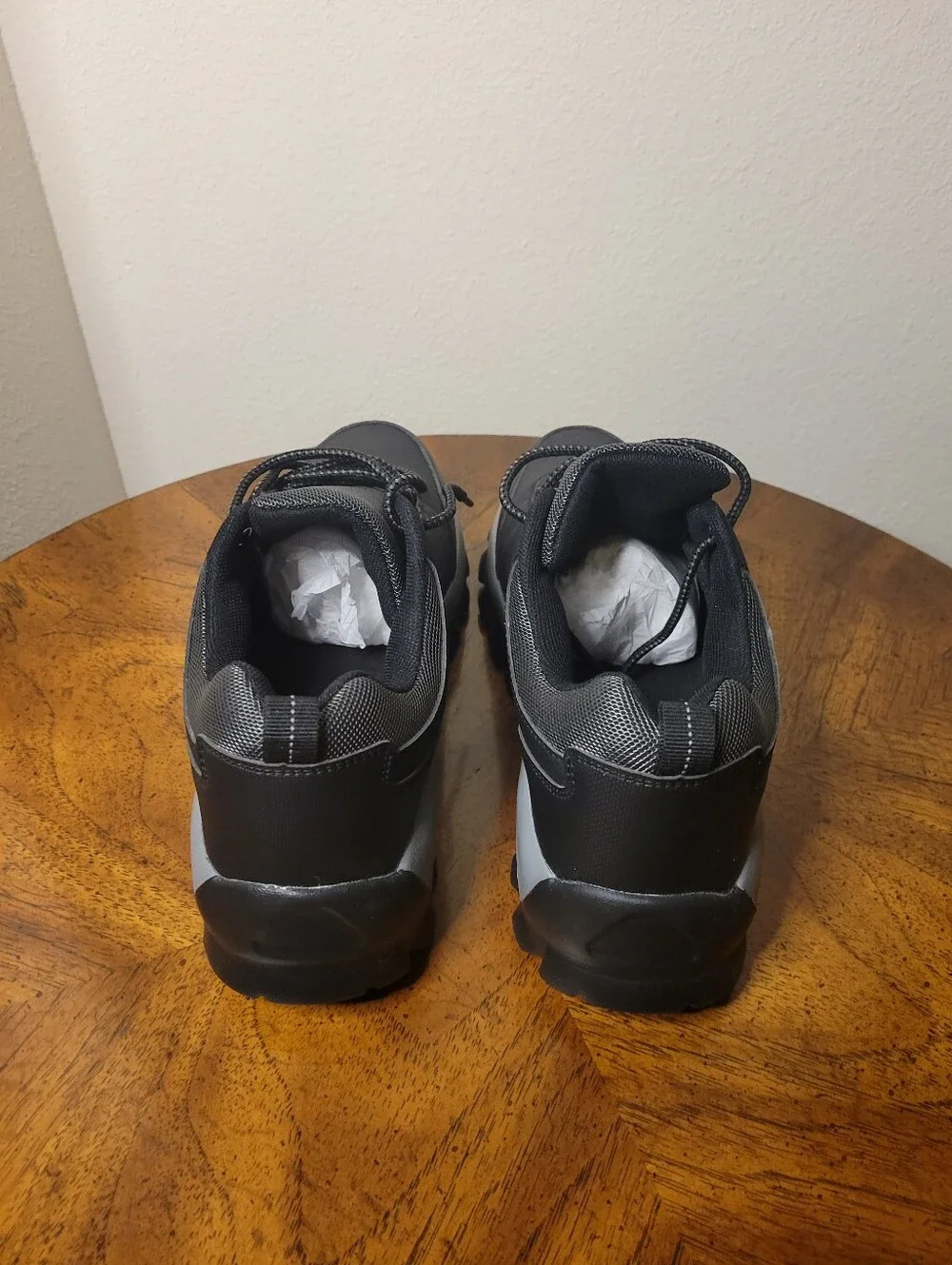 Sneakers, Men's 10.5 US/ 10 UK Thick Bottom, Non-slip Hiking Shoes, Black, NWOT